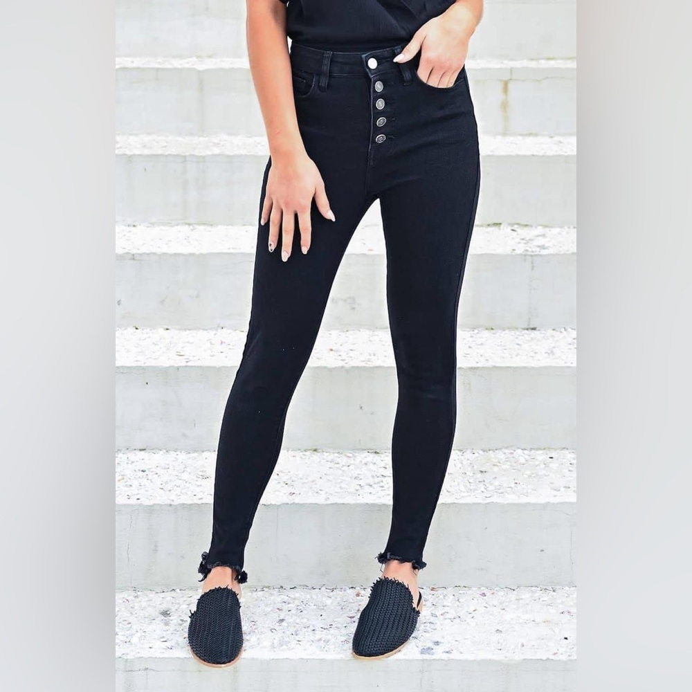 KanCan Black High-Waisted Skinny Jeans